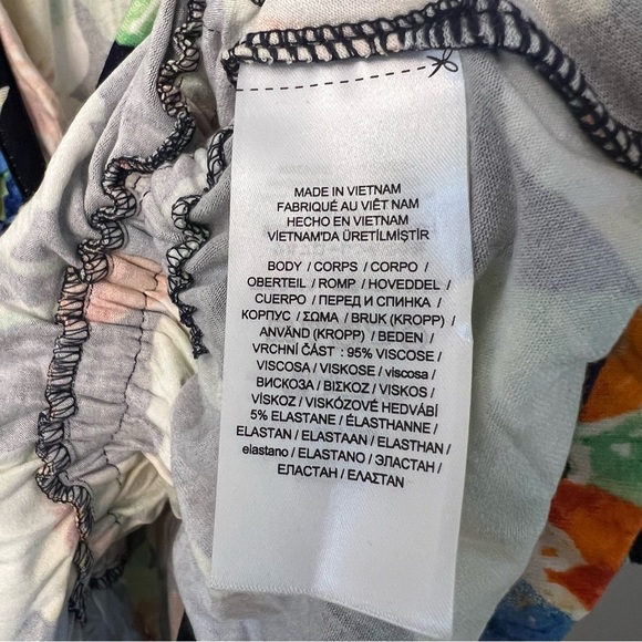 Lauren Ralph Lauren Tropical Print Wrap Front Tie Waist Top Black Multi Size XL - Picture 5 of 5